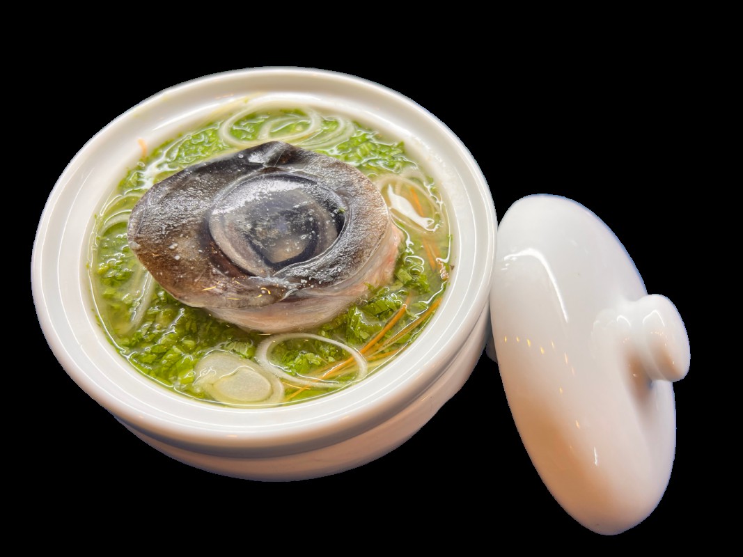 A60. Súp mắt cá ngừ Tuna eye soup